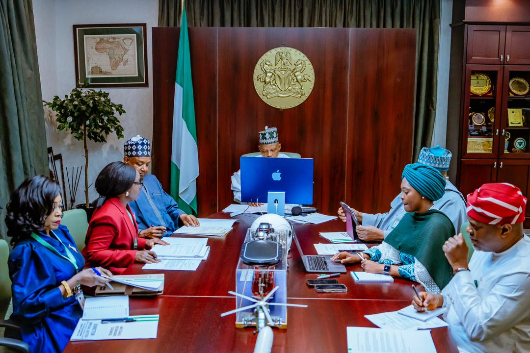Government Collection “NEC Sets Sights On Boosting Nigeria’s Non-Oil Revenue”. | NivoNews.com
